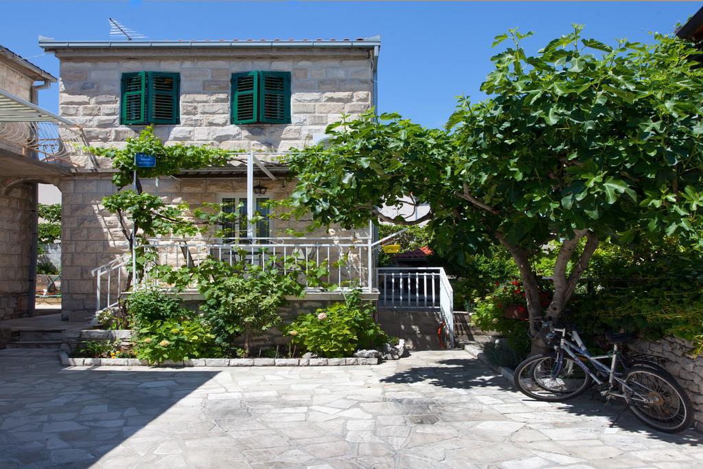 Casa Varoš Supetar Exterior foto